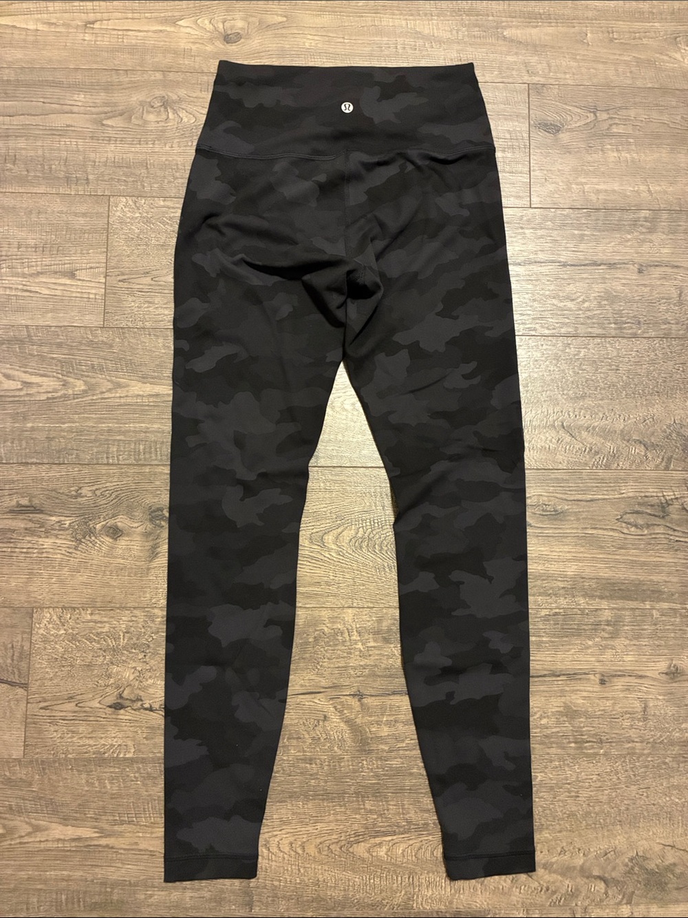 Lululemon Wunder Train High-Rise Tight 28"
Heritage 365 Camo Deep Coal Multi 8